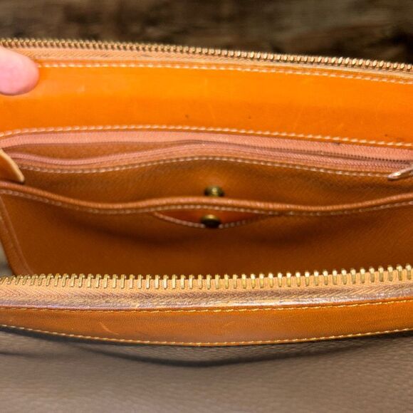 Dooney & Bourke Brown and Tan Crossbody Bag - Picture 11 of 12